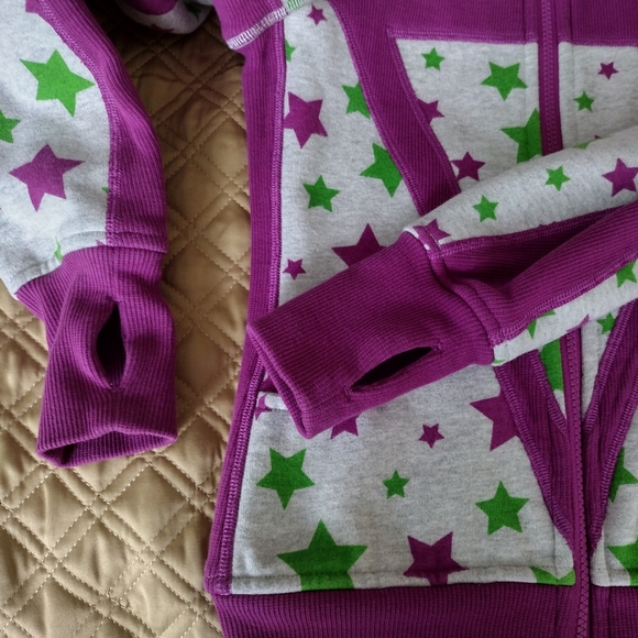 IVIVVA Girl By Lululemon Grey Hoodie Jacket with Purple and Green Star Pattern - Picture 7 of 9